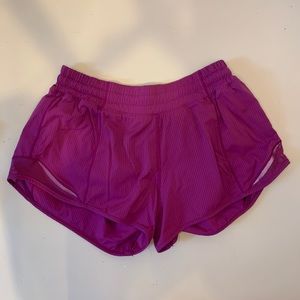 lululemon purple hotty hot shorts-2.5